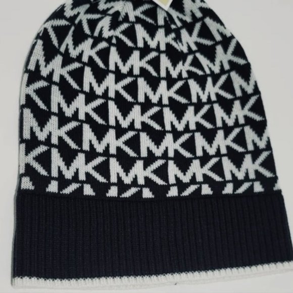 MICHAEL KORS Women's Beanie/Hat OSFM NWT - Picture 5 of 5